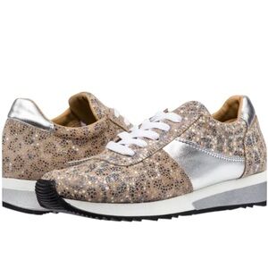 Cofi Leather Holly Fashion Sneakers Women's 9.5 Leopard Stingray Silver Accents